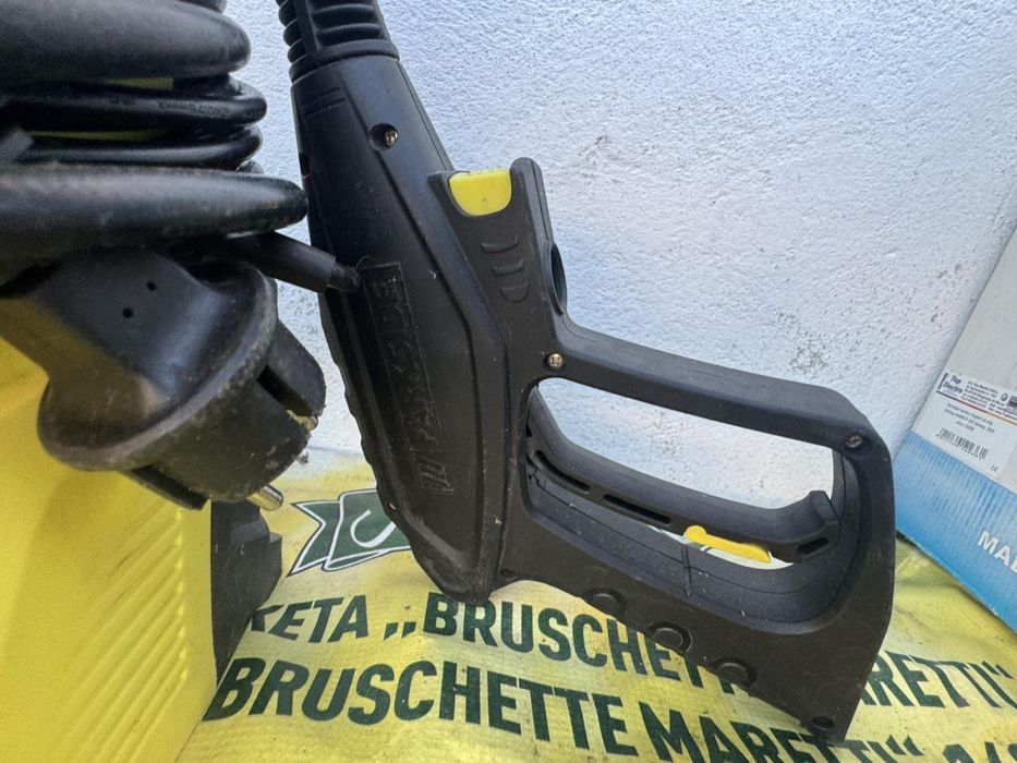 Водоструйка немска много малко е работила има отлична струя.