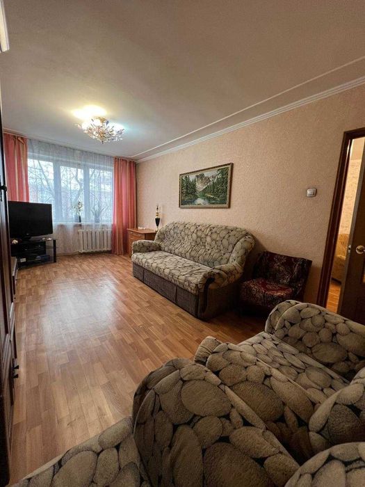 2 комн.квартира в 19 мкрн-не