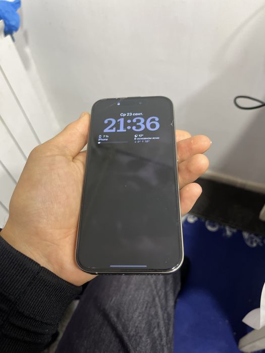 Iphone 15pro продается срочно