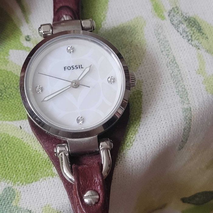 FOSSIL часовници
