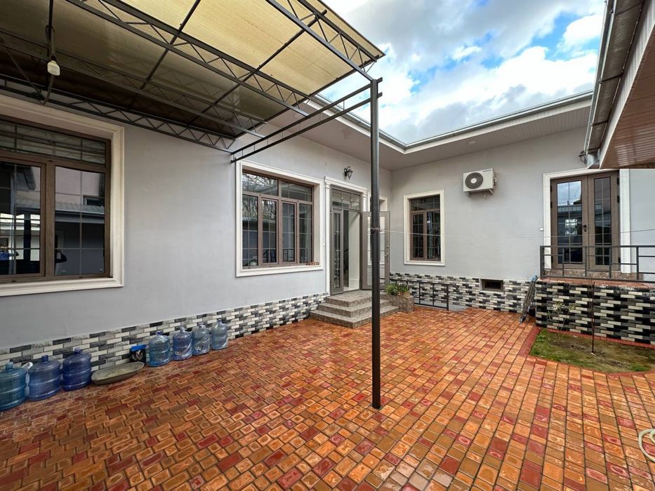 Продается евро дом Юнусабад