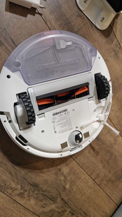 Прахосмукачка-робот XIAOMI E10
