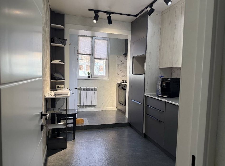 ÷МЕТРО ХАМЗА 5минут 1/3/4 ЧИЛАНЗАР 1-кв Евро Ремонт продаётся квартира