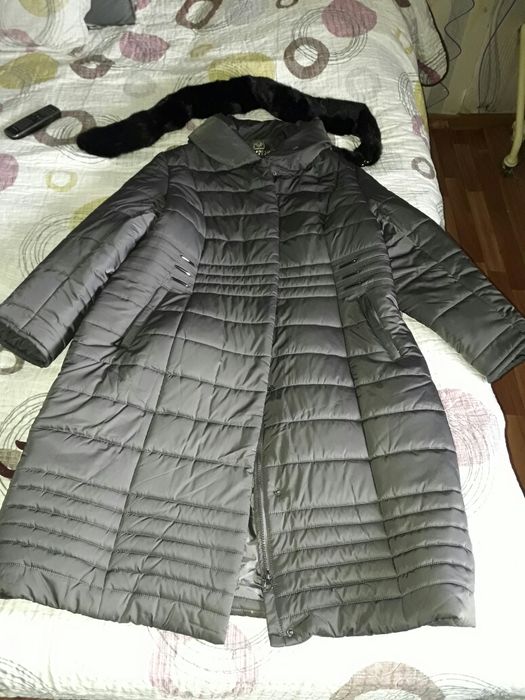 Продам пальто  новое  1 раз только одевалась