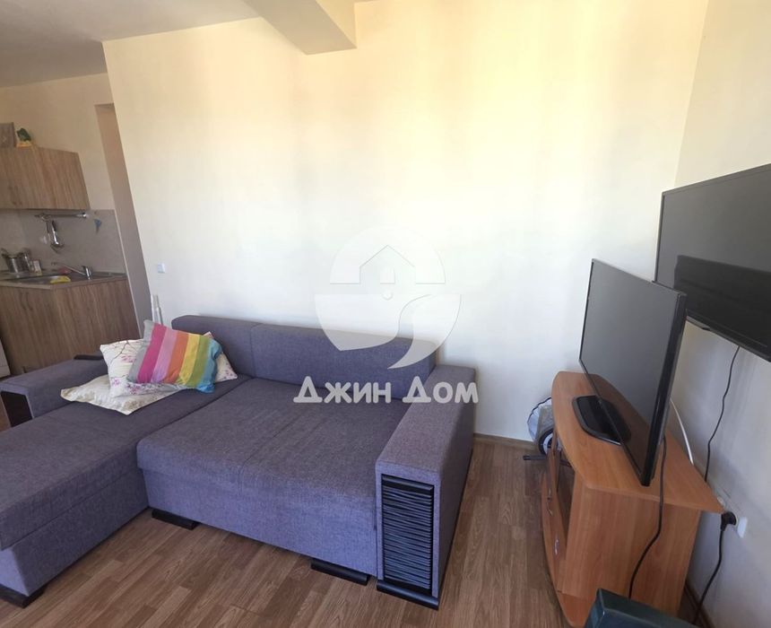Продава се Двустаен апартамент в Приморско - 75 кв.м за 1134 €/кв.м - Снимка #4