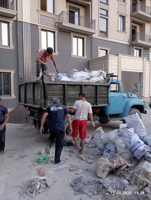 Вывоз мусора.Мусор чикарамиз..Грузчики.