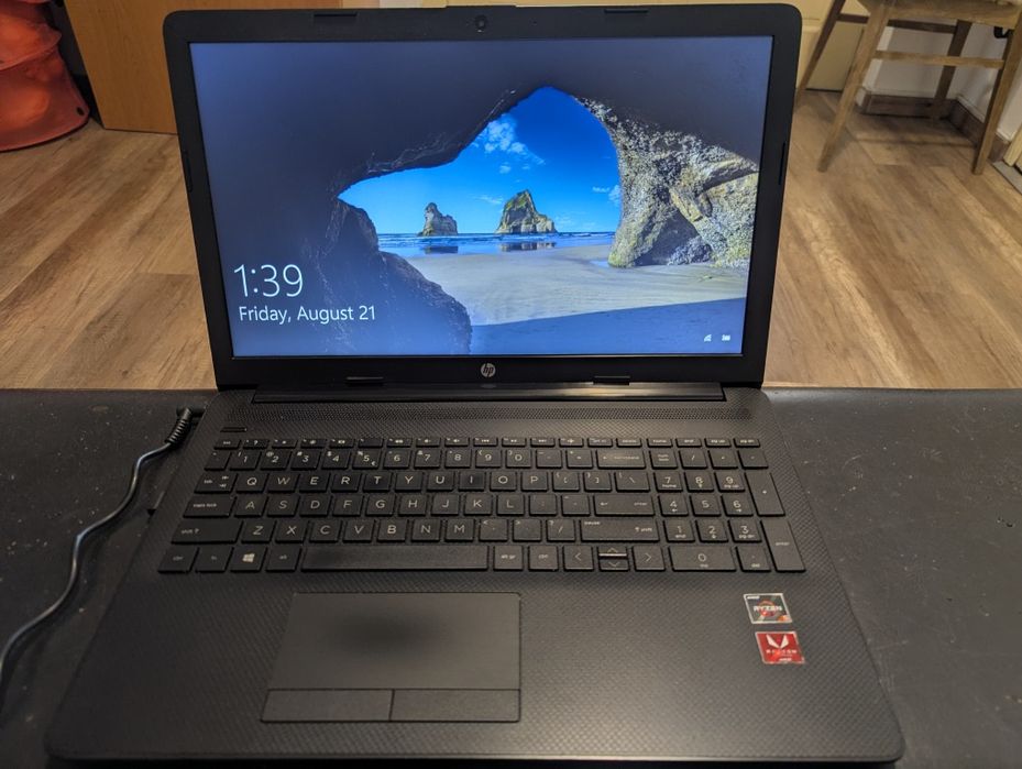 Hp Laptop perfect pentru munca de birou