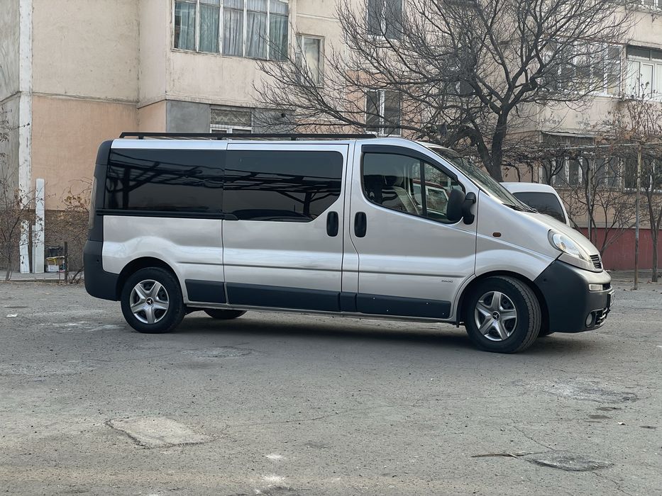 Срочно продается Opel VIVARO