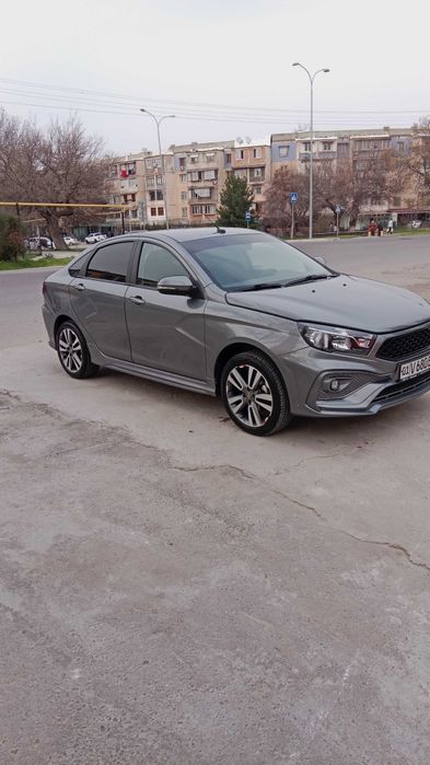 Лада Веста 2019 год.