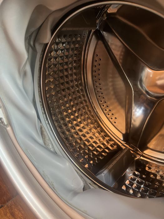 Продам стиральную машинку