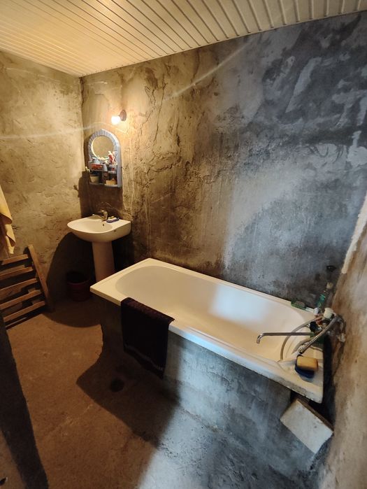 Bodomzor metro uy sotiladi