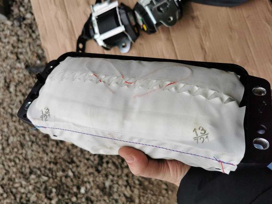 AIRBAG pasager airbag genunchi vw passat b8