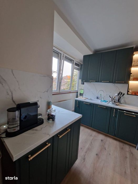 Proprietar – apartament 3 camere, 80 mp, etaj 2/2 strada Republicii