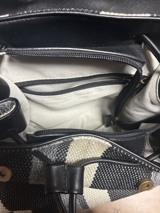 Чисто нова раница естествена кожа