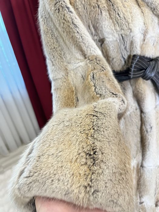 Haina lunga din blana naturala de bizam marime M/L