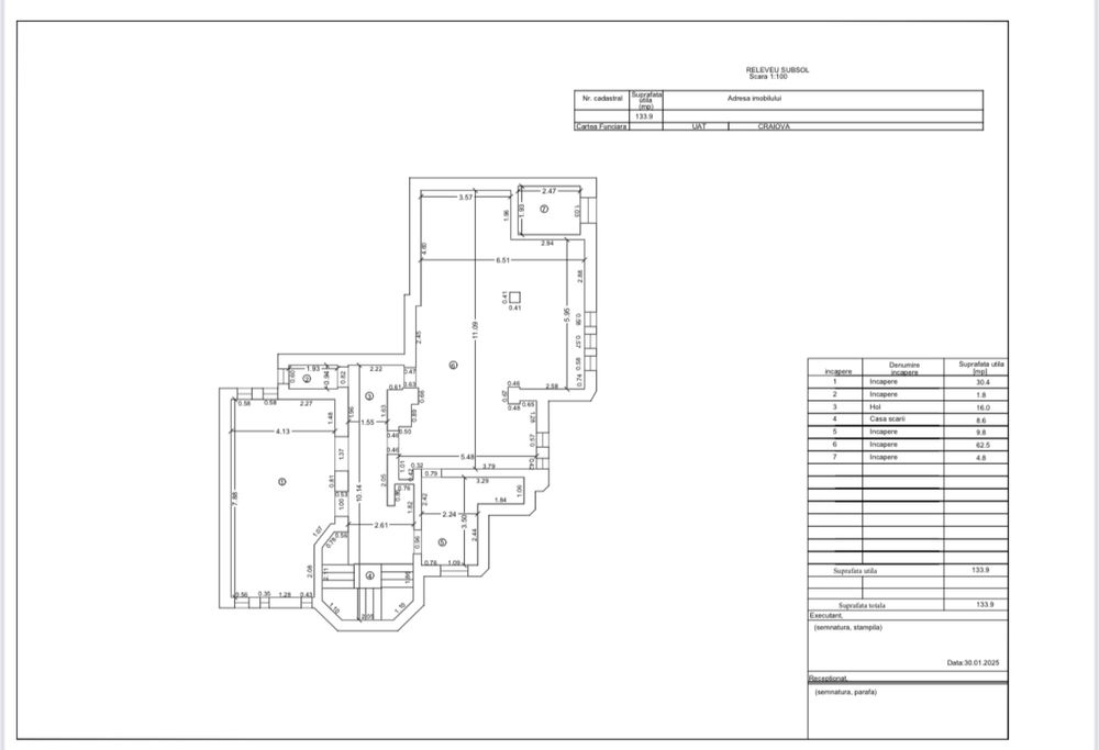 Cladire Spectaculoasa -  800 Mp Ultracentral - Parcare 15 Locuri
