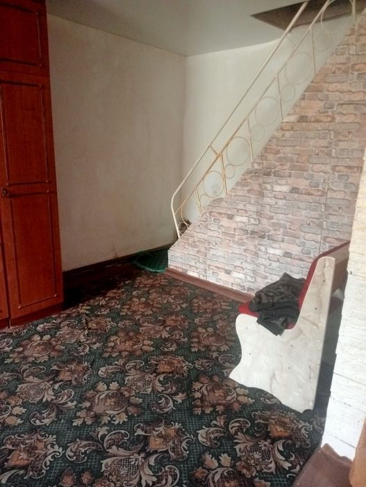 Продам двухэтажный дом
