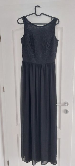 Oferta! Rochie Poema masura 38 neagra