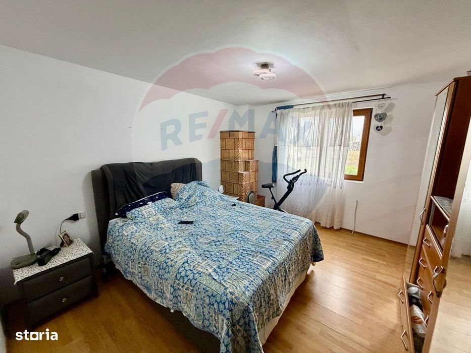 Casă / Vilă cu 4 camere de vânzare