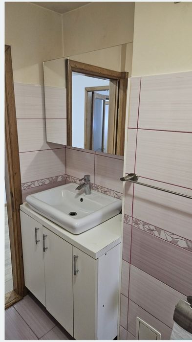 Apartament 2 camere de vânzare