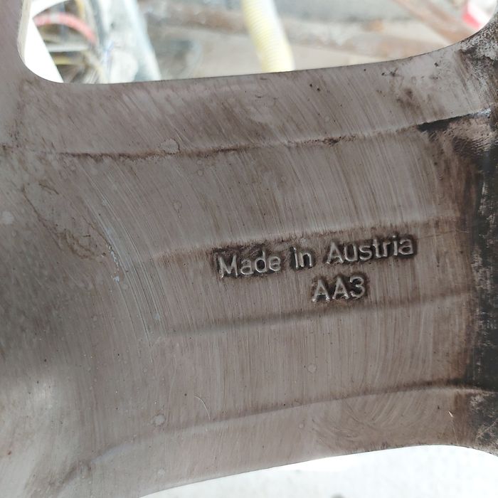 Roti Audi Originale R18