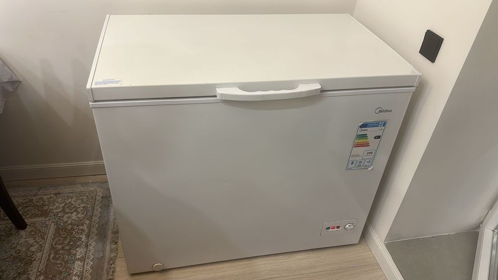 Морозильник Midea