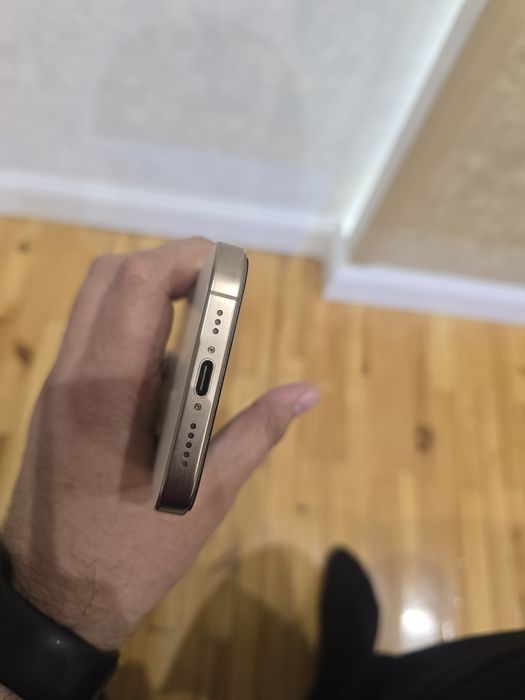 iPhone 16 Pro 128GB 

Продаётся iPhone 16 Pr