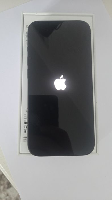 Продам айфон 15 про на 256г