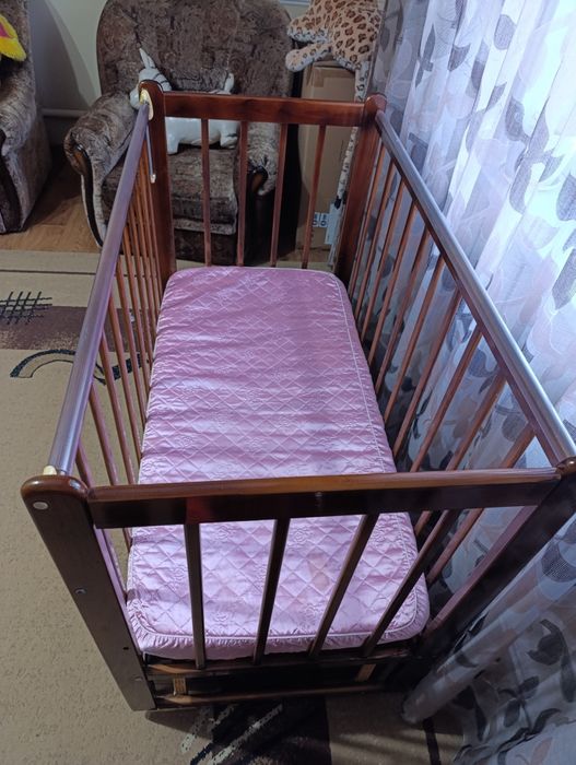 Детская кроватка ( манеж )