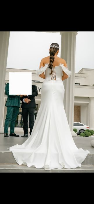 Vand rochie de mireasă