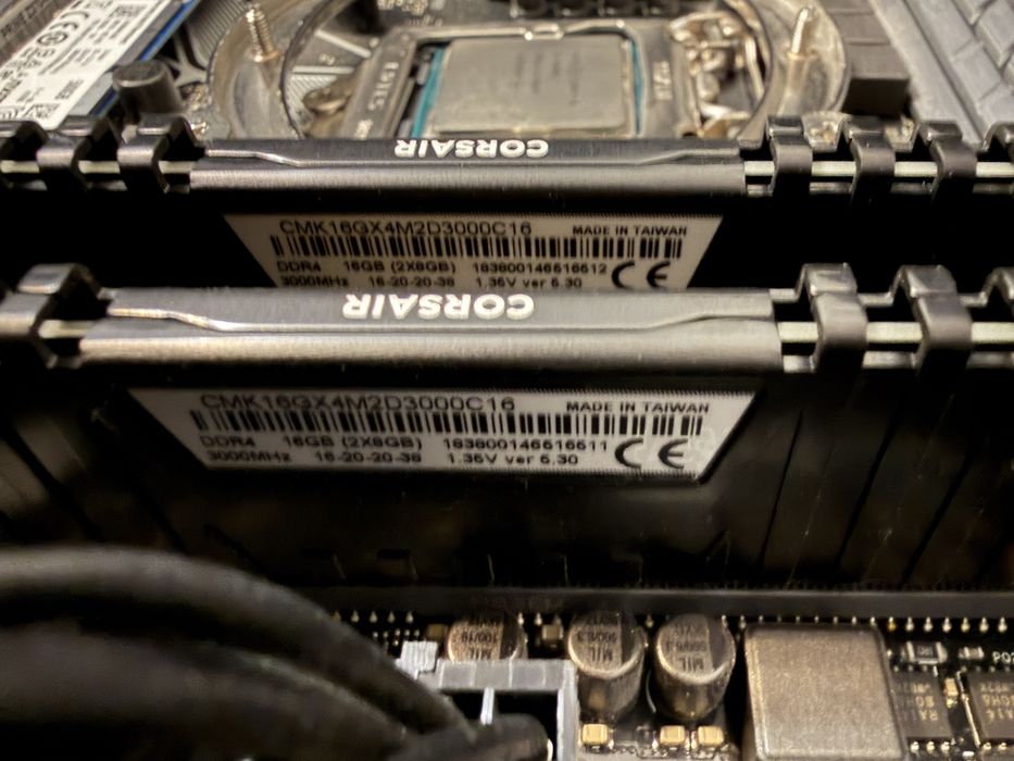 Vand PC i5 9600k, 16gb ddr4, 500gb SSD, nvidia geforce 1080ti