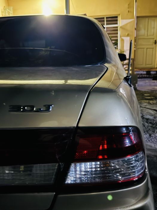 Nissan Maxima 1997