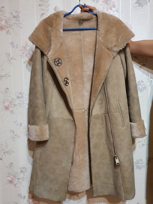 Продам дубленку 46-48р.