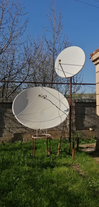 Star Track SRT 2016 Plus и 2 параболические антены