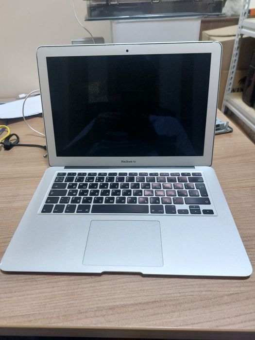 Apple MacBook Air 13"