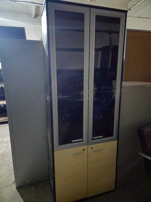 Стулья, кресла, шкафы