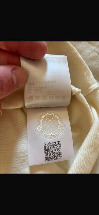 Tricou Moncler , stare excelenta