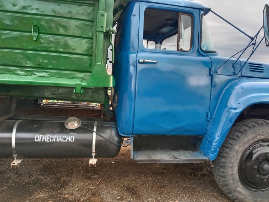 ЗИЛ 130 сатылады сельхозник. Астана