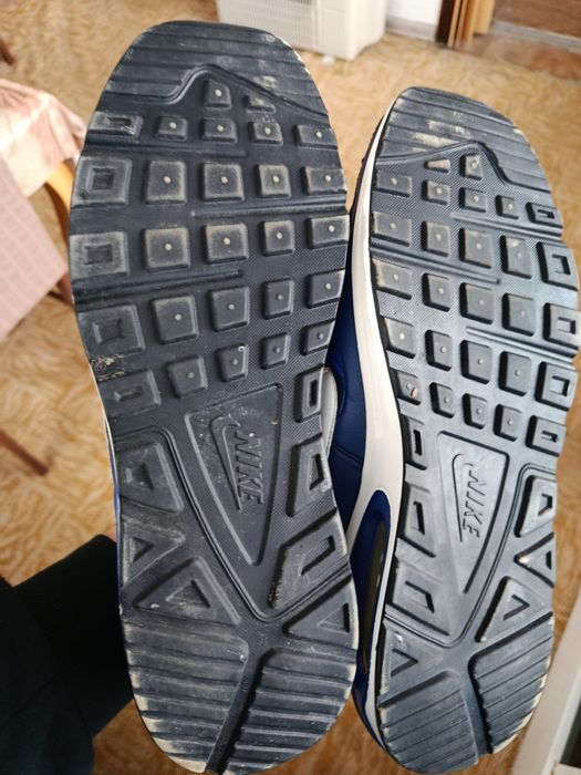 Мъжки маратонки найк номер 47