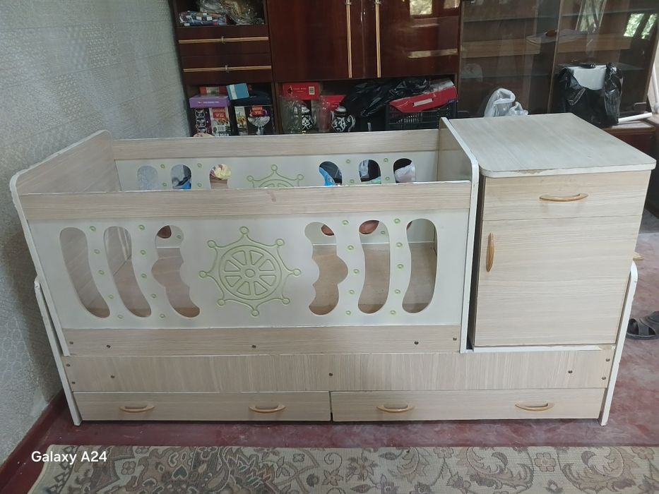 Продам детский кровать