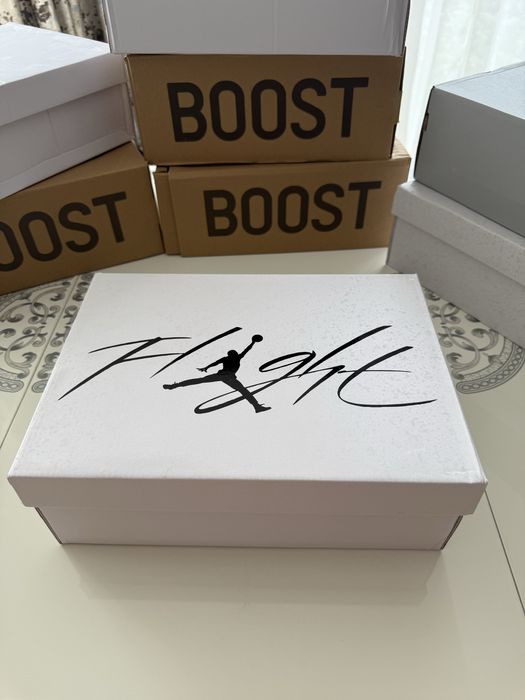 Jordan Retro 4 White Thunder