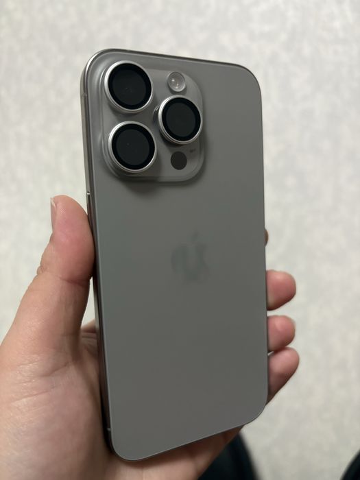 iPhone 15 PRO 256Gb Natural titanium