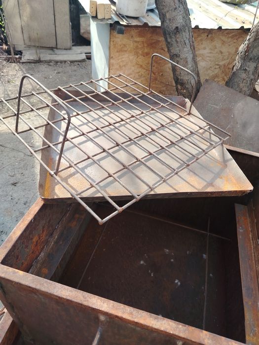 Продам кактальницу