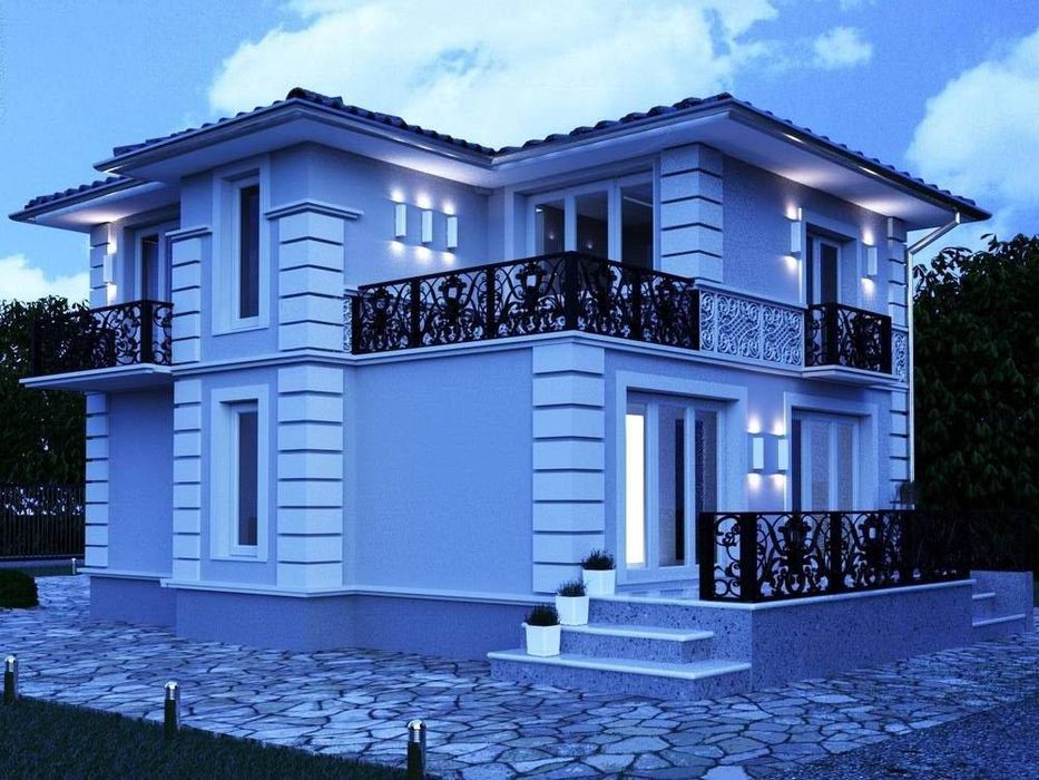 Продава се Къща в Бургас, Център - 165 кв.м за 1122 €/кв.м - Снимка #1