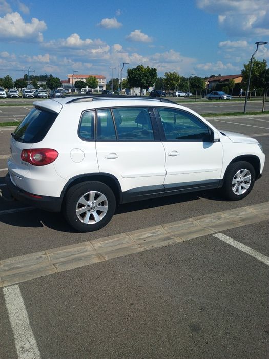 Vând Tiguan 4Motion-2.0D-140 cp!!2009