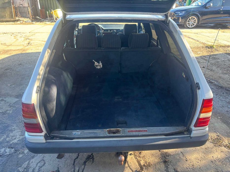 Dezmembrez S124/W124 Break 3.0 Diesel Aspirat OM603