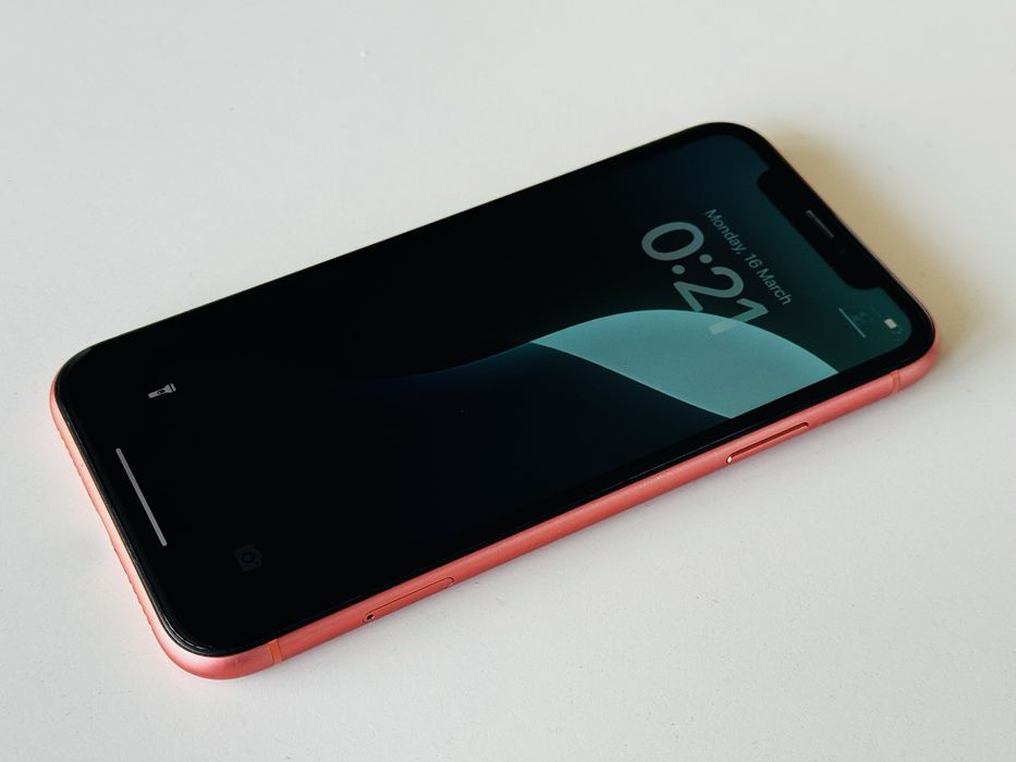 Iphone XR 128GB Orange Отличен! Гаранция 6 месеца