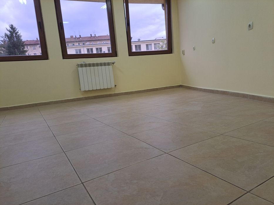 Дава се под наем Ателие в София, Зона Б-5-3 - 32 кв.м за 350 € - Снимка #13