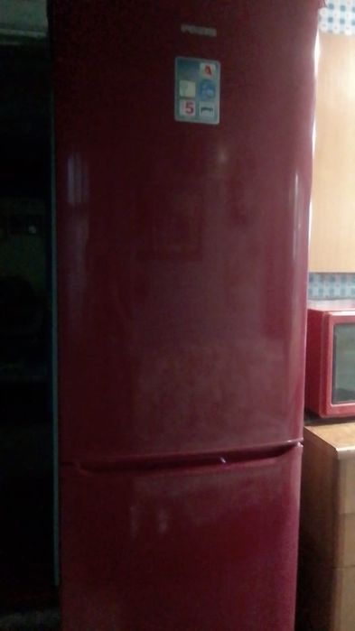 Холодильник в хорошем состоянии