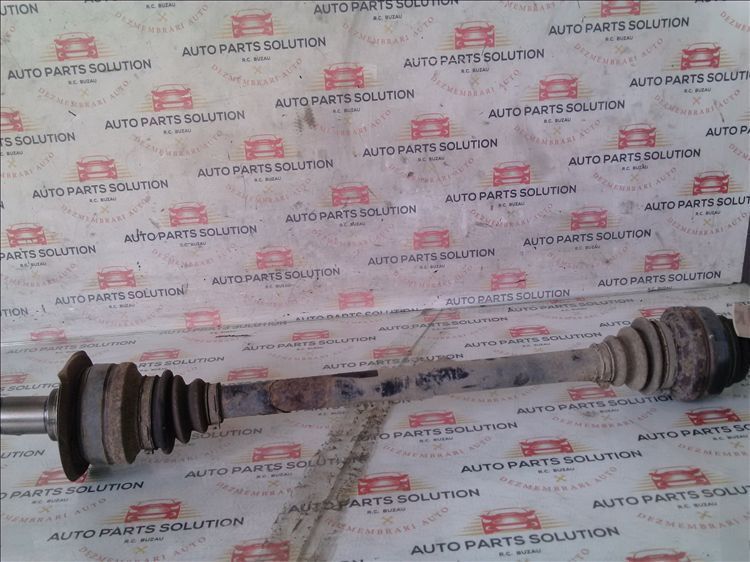 planetara dreapta spate bmw f10 3.0 d an fabr. 2011